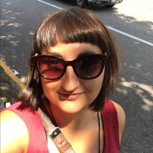 Meet your Posher, Lilyana